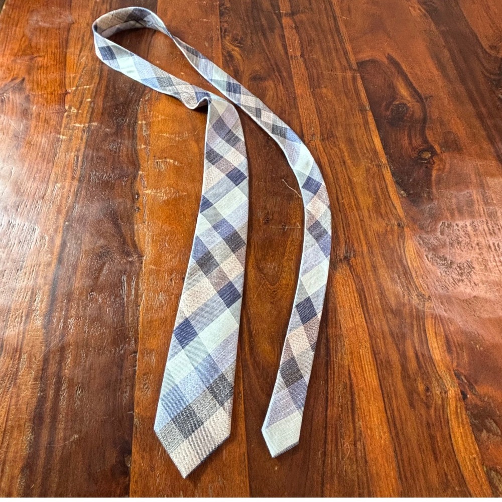Sprezza Mens Blue Grey Plaid Silk Linen Blend Necktie 3 Inch Width Classic Tie